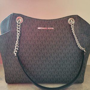 Michael Kors hand bag with wallet